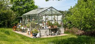 The UK’s Top Choice: Halls Popular Greenhouses for Stunning Gardens!